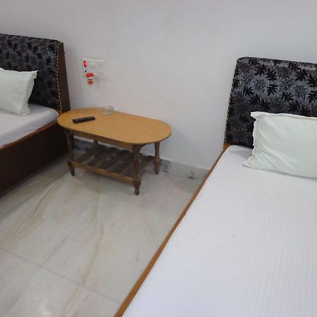 Jyoti Guest House Bodh Gaya Luaran gambar