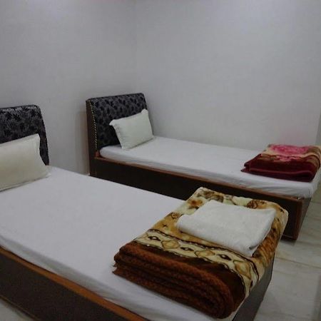 Jyoti Guest House Bodh Gaya Luaran gambar