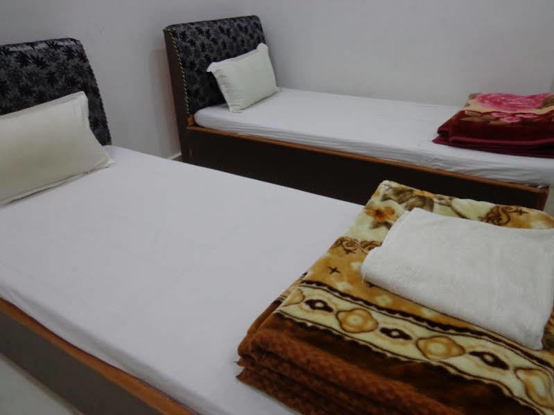 Jyoti Guest House Bodh Gaya Luaran gambar